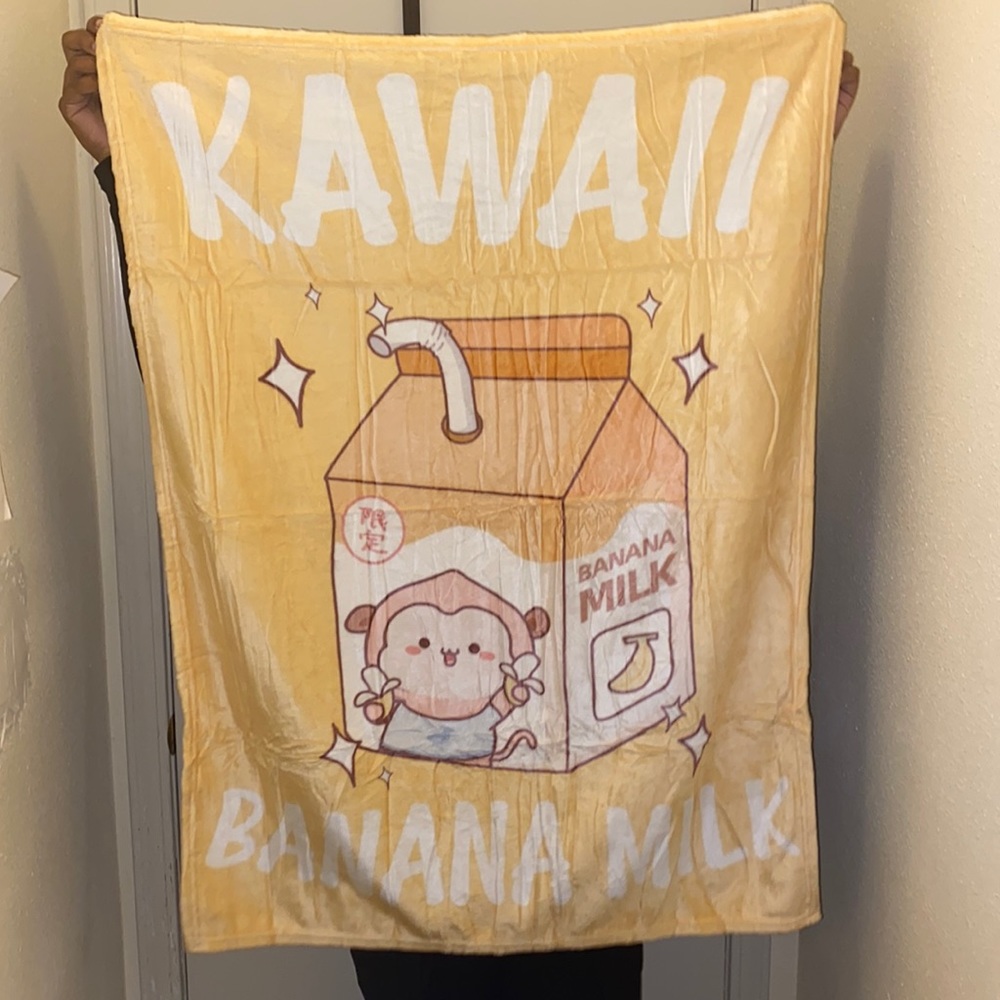Chudapanthaka Kawaii Banana Milk Blanket 🍌 Yellow